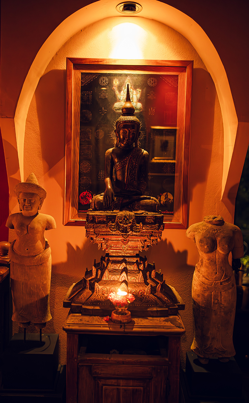 #burmesebuddha #woodbuddha #buddha #buddhastatue #buddhaart #antiquebuddha #antiquebuddhas