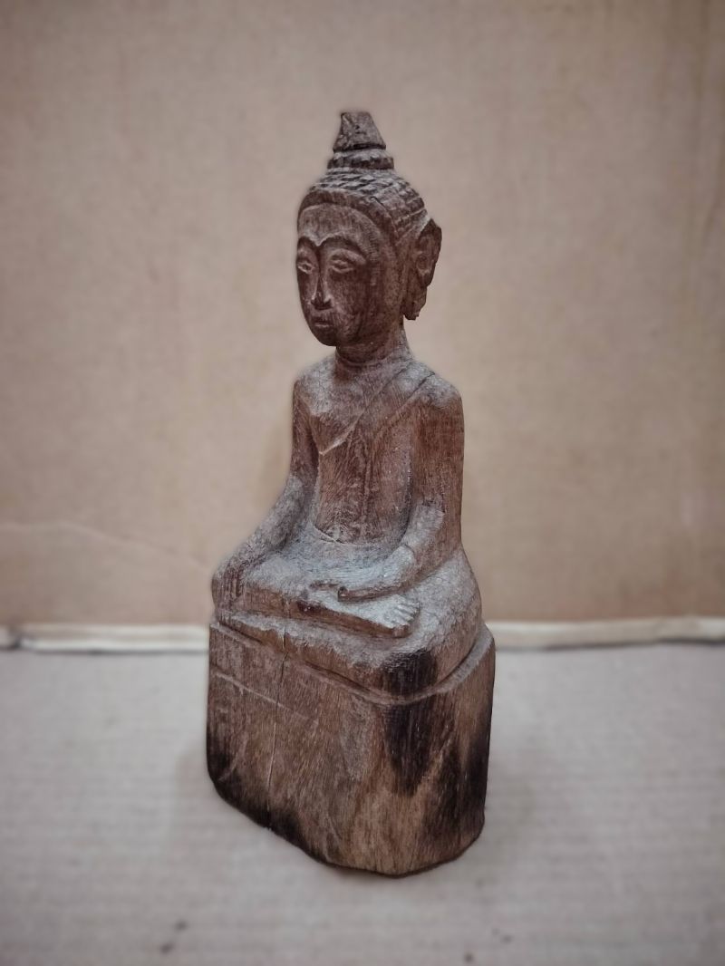 #laosbuddha #standingbuddha #buddha #buddhas #buddhastatue #antiquebuddha #antiquebuddhas