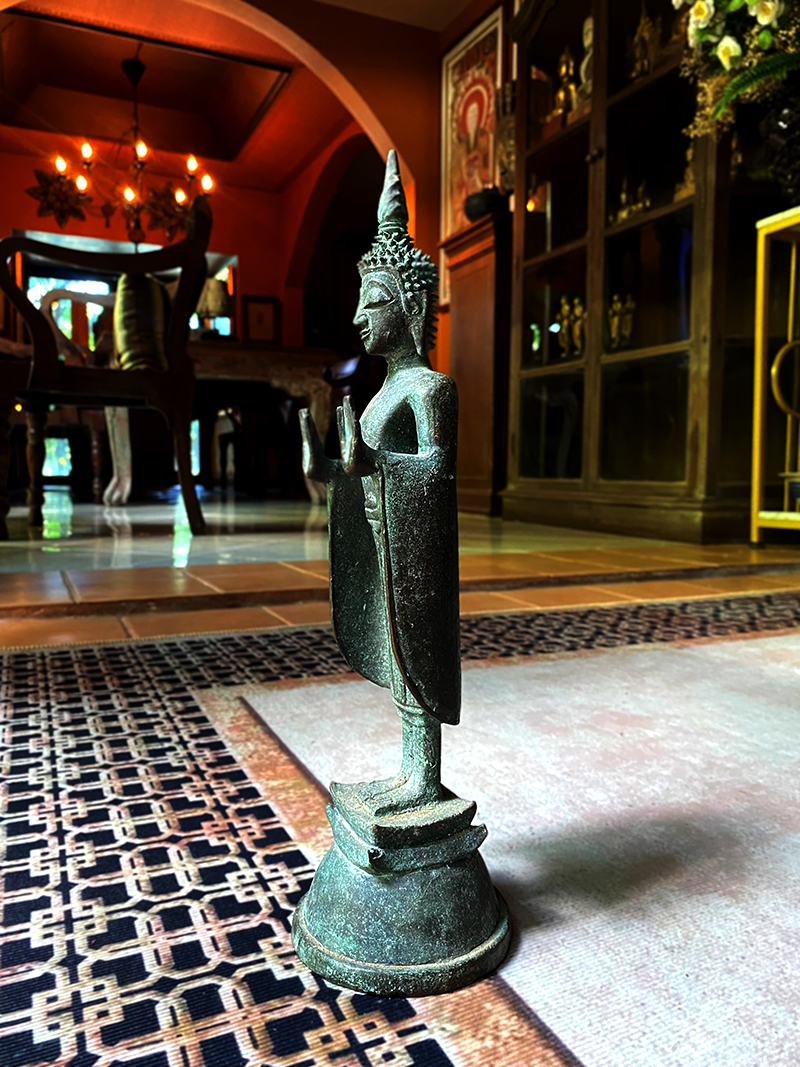 #laosbuddha #bronzebuddha #buddha #antiquebuddhas 3antiquebuddha #buddhastatue