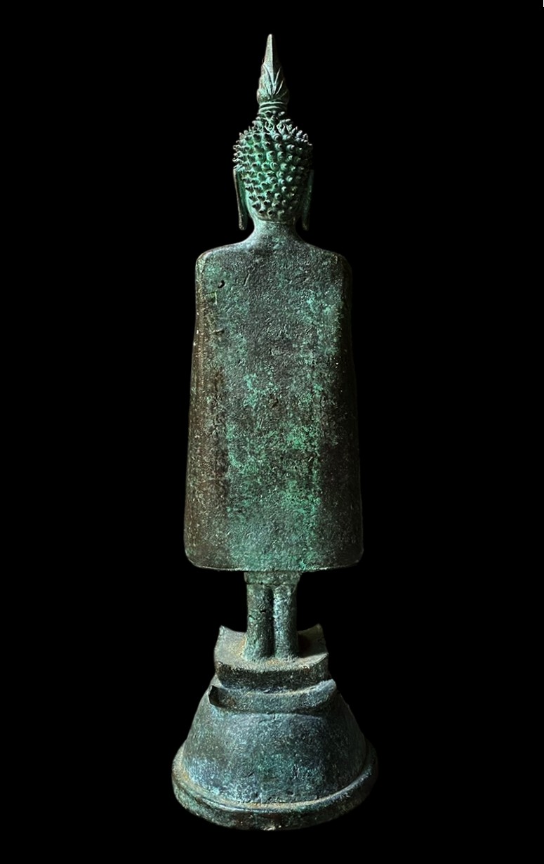 #laosbuddha #bronzebuddha #buddha #antiquebuddhas 3antiquebuddha #buddhastatue