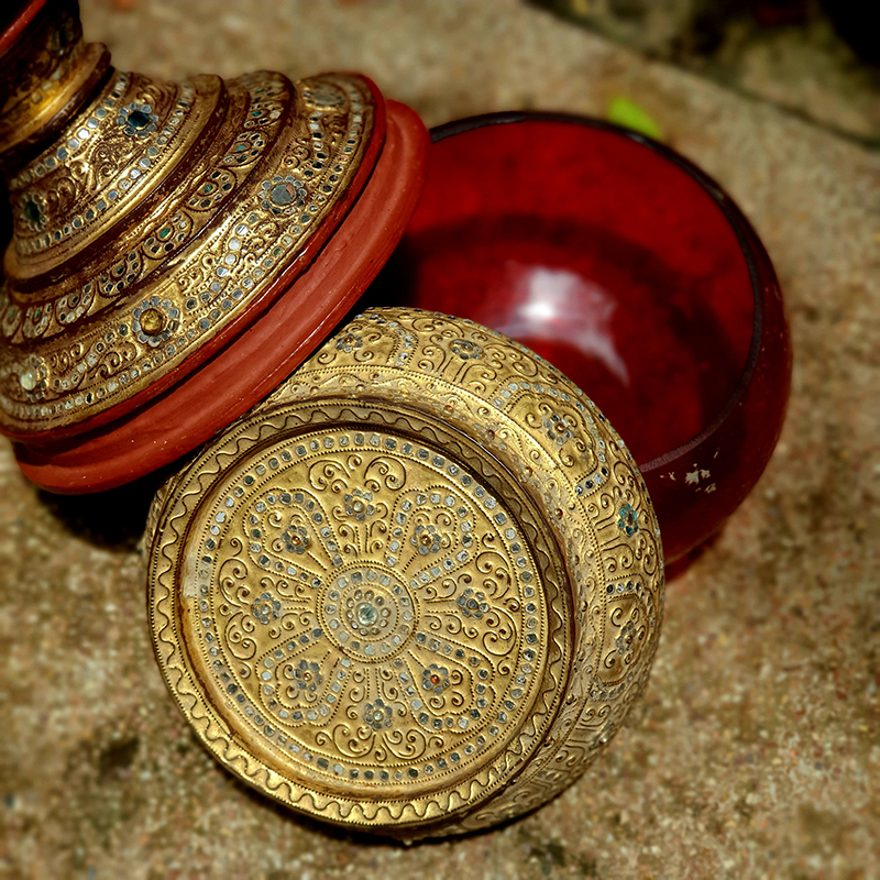 #lacquerware #burmeselacquerware #antiquebuddhas #antiquebuddha