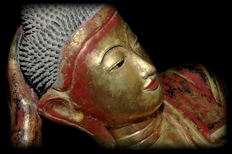 #woodburmabuddha #burmesebuddha #recliningbuddha #antiquebuddhas #antiquebuddha