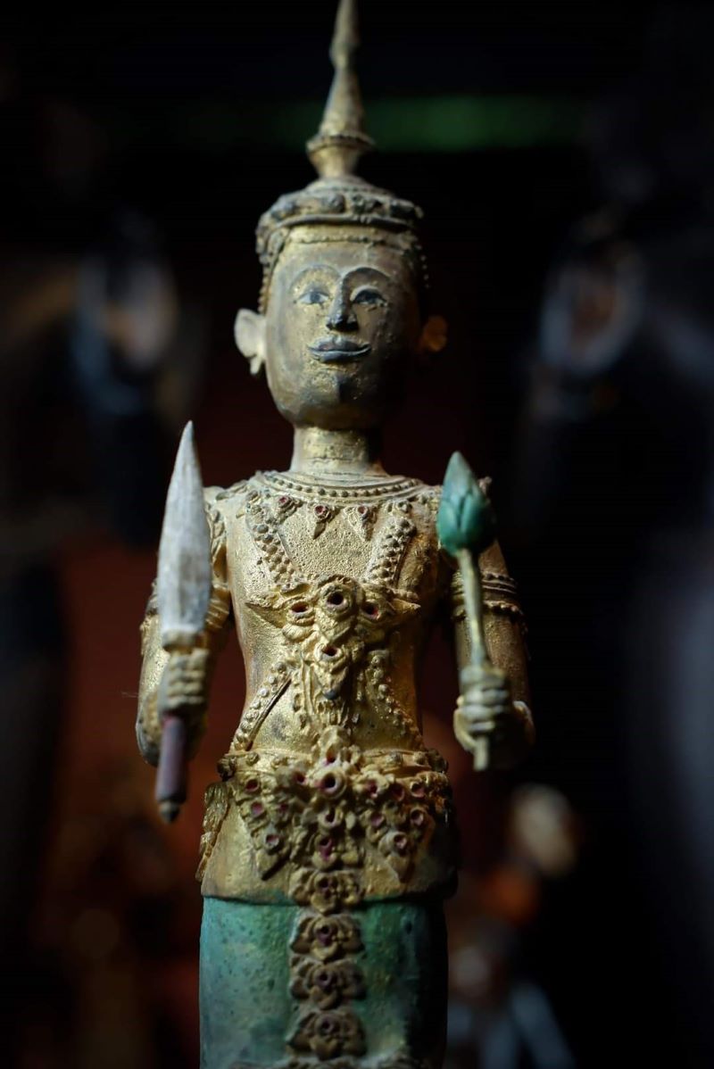 #statue #thaisatatue #antiquebuddhas #antiquebudha