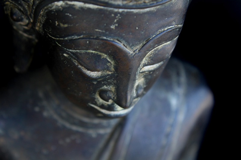 Extremely Rare 18C Sitting Bronze Laos Buddha #CA045