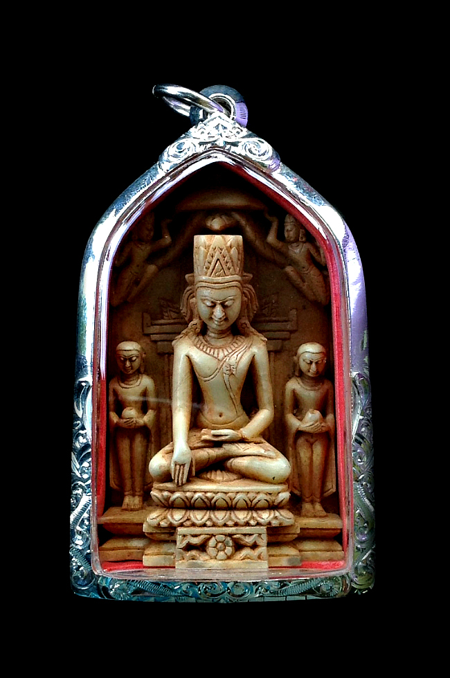 Extremely Rare 18C Alabaster Ava Buddha #AC.217
