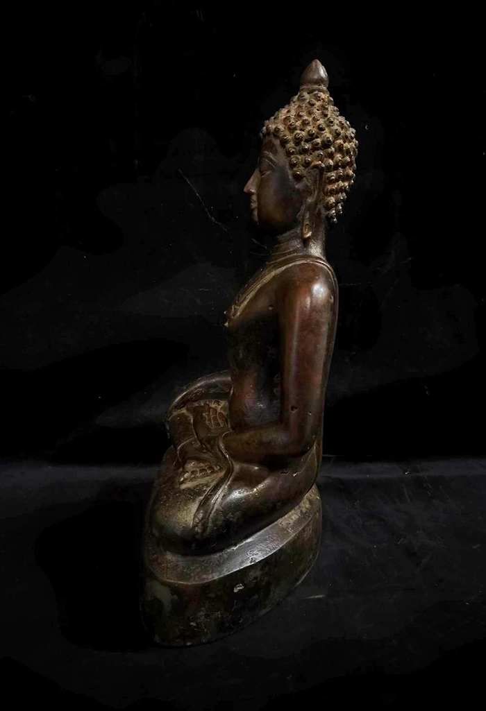 #buddha #buddhastatue #thaibuddha #chiangsangbuddha #antiquebuddha #antiquebuddhas