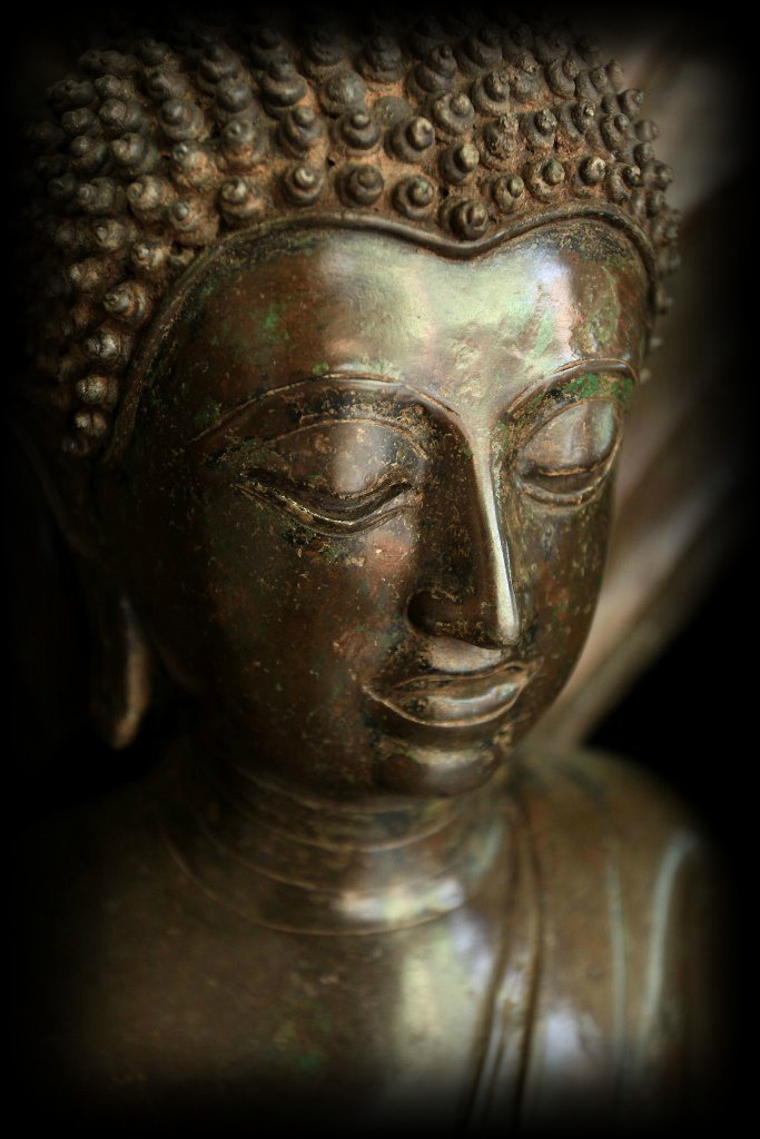 Extremely Rare 18C Bronze Thai Chiangsang Buddha # BB245