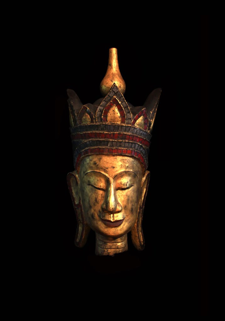 Extremely Rare 18C Wood Shan Burmese Buddha Head #BB301