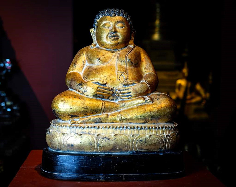 #happybuddha #thaibuddha #buddha #buddhastatue #antiquebuddha #antiquebuddhas