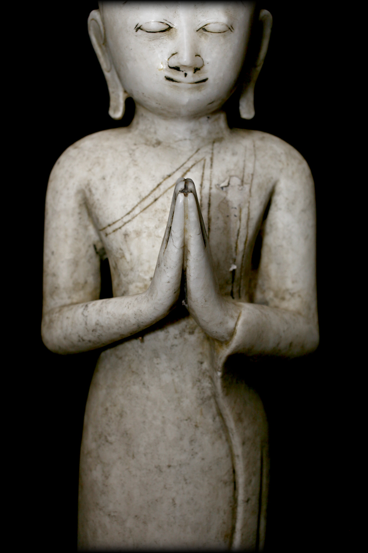 Extremely Rare 18C Bronze Shan Burmese Buddhist Monk # DW036