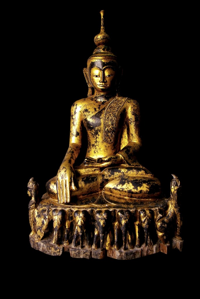 Extremely Rare 18C Wood Sitting Shan Buddha #BB086