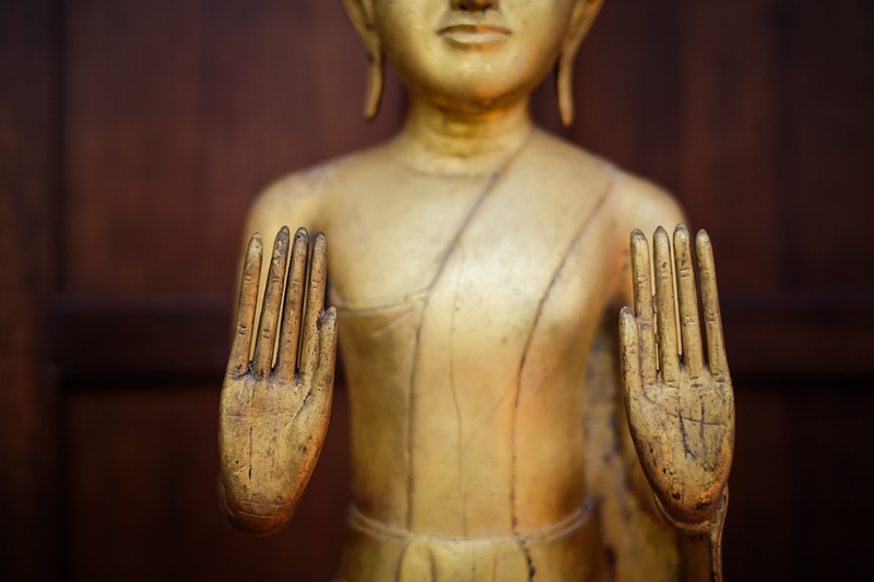 #woodlaobuddha #laosbuddha #buddhas #antiquebuddha #antiquebuddhas