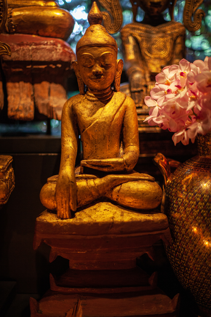 #burmabuddha #shanbuddha #avabuddha #sittingbuddha #woodbuddha #buddhas 3buddha #antiquebuddhas 3antiquebuddha