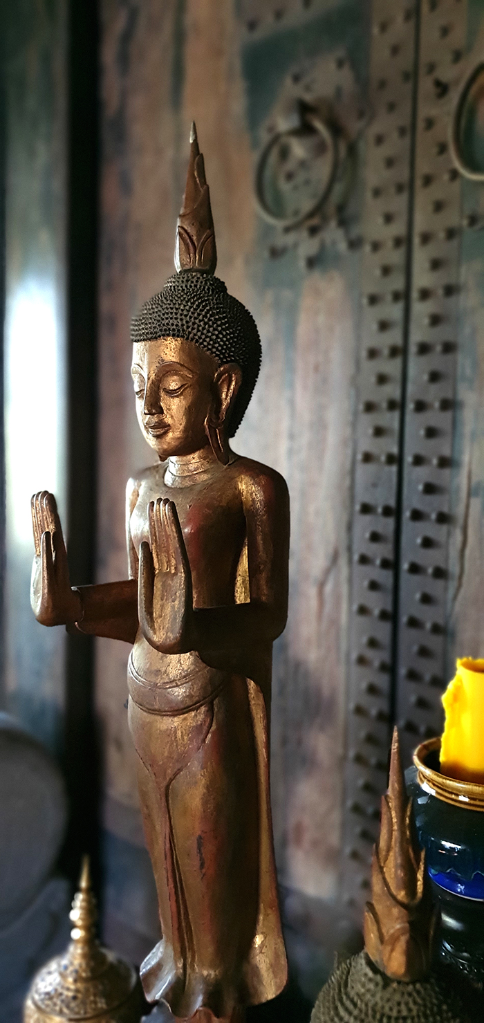 #laosbuddha #laobuddha #standingbuddha #woodbuddha #buddha #buddhas #antiquebuddhas #antiquebuddha