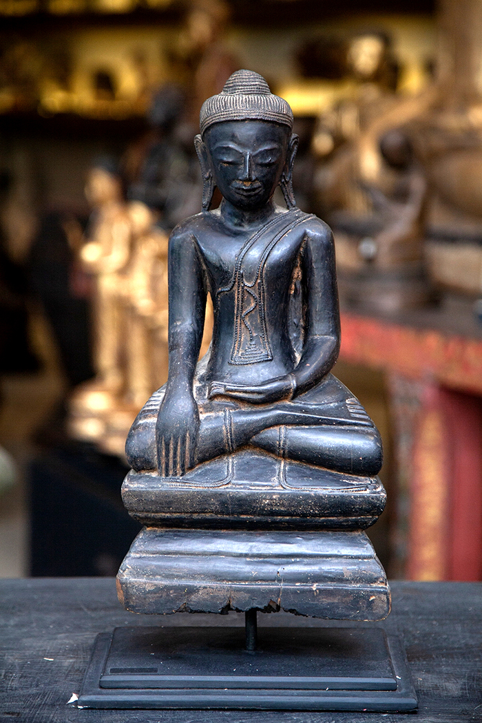 Extremely Rare 18C Wood Ava Burma Buddha #BB065