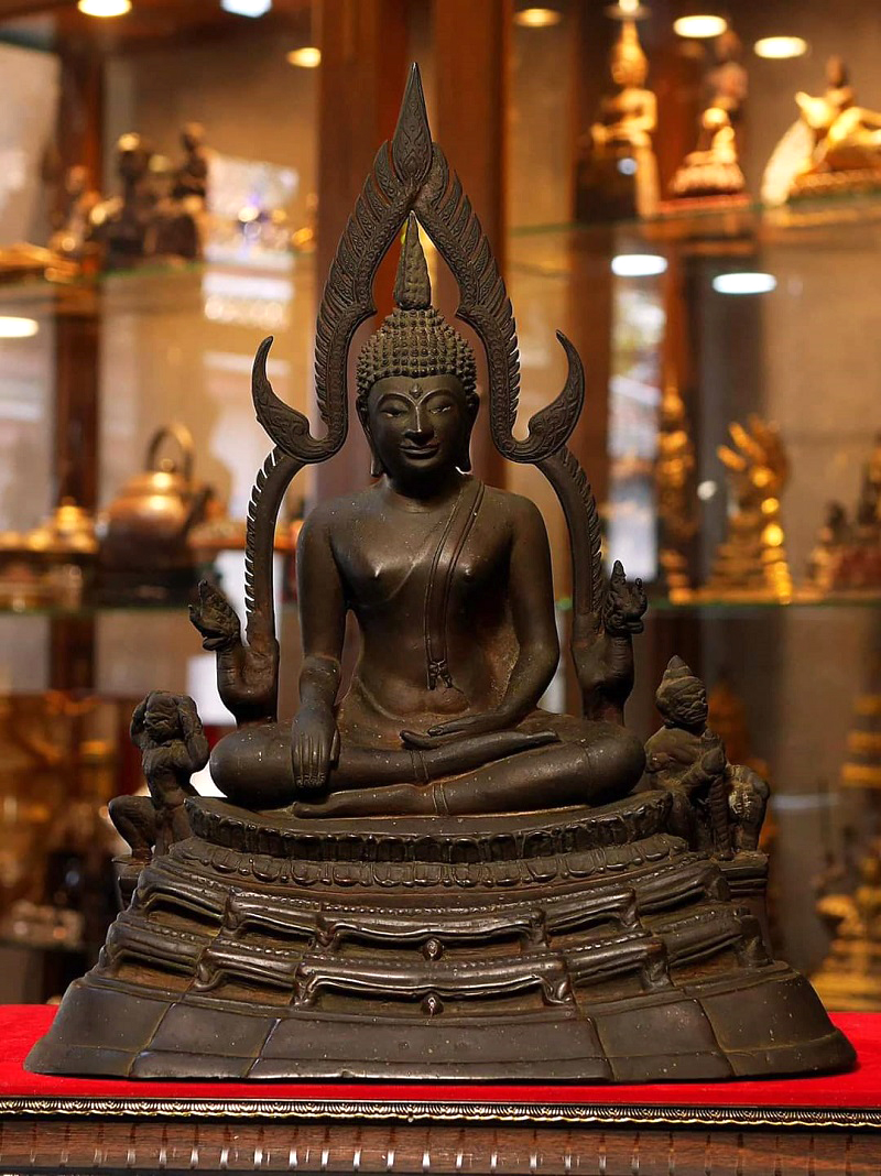 Extremely Rare 18C Wood Burmese Ava Buddha #CA1078